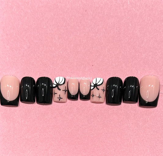 Black French Tips with Pumpkins & Stars | Halloween Nails | Press on Nails UK | Stick on Nails | Reusable | Customised | Handmade | Set of 10