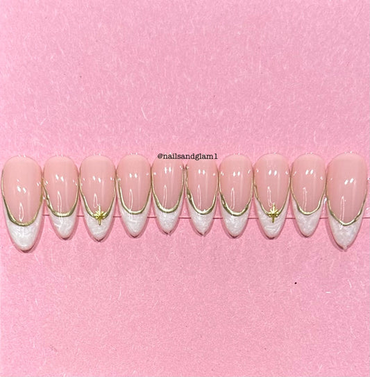White Pearl French Tips with Gold Outline & Stars | Christmas Nails | Press on Nails UK | Stick on Nails | Reusable | Customised | Handmade | Set of 10