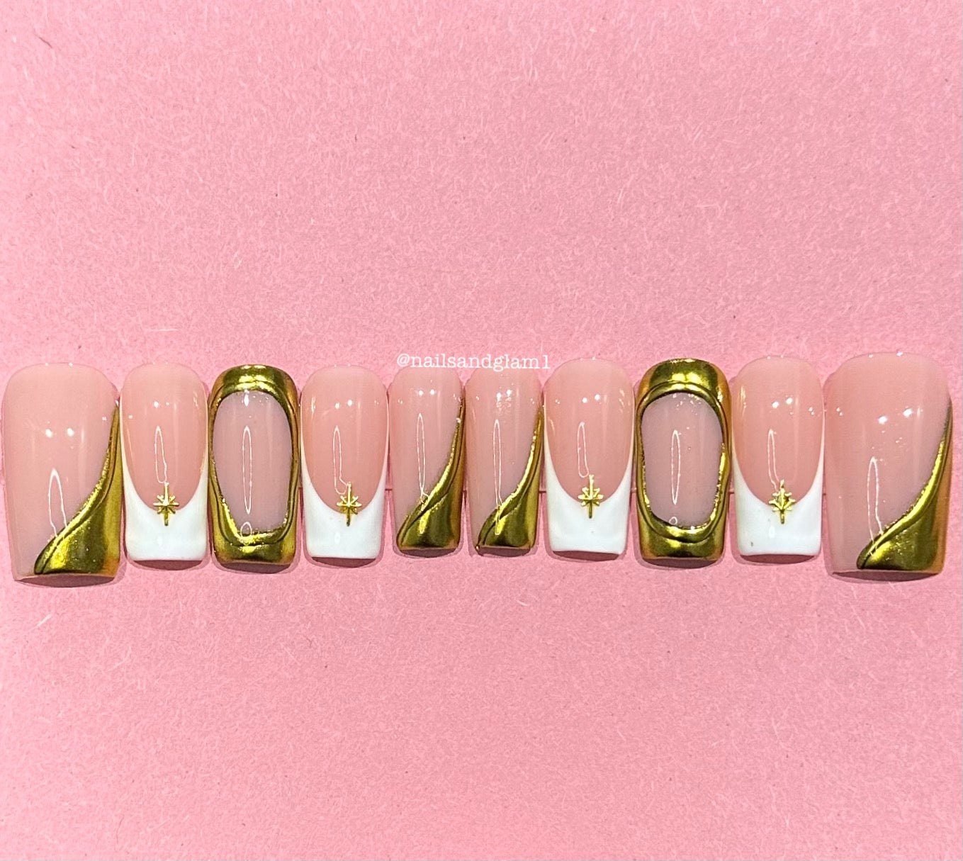 White French Tips with Gold 3D Design & Stars | Christmas Nails | Press on Nails UK | Stick on Nails | Reusable | Customised | Handmade | Set of 10