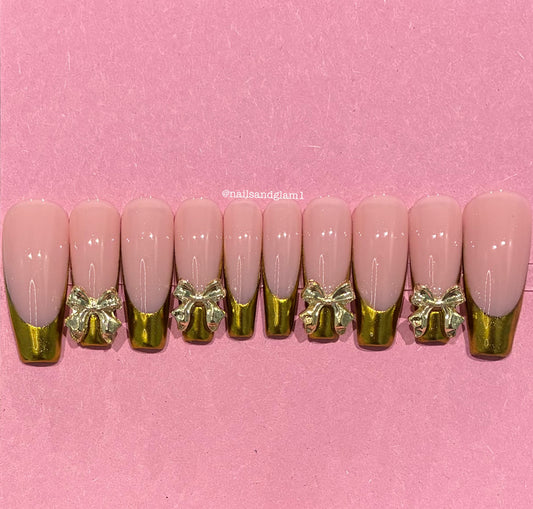 Gold Chrome French Tips with Bow Charms | Christmas Nails | Press on Nails UK | Stick on Nails | Reusable | Customised | Handmade | Set of 10