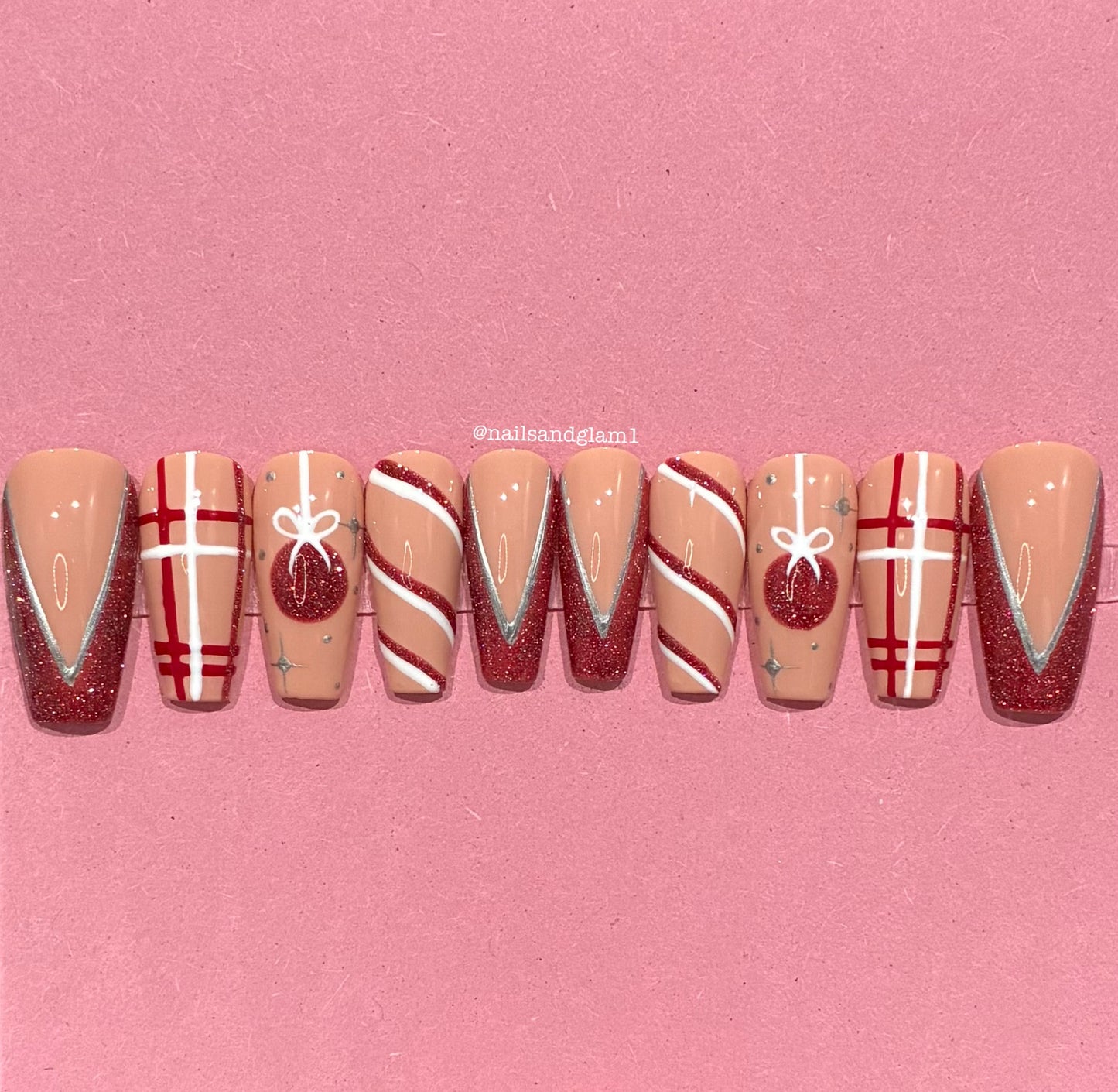 Red V-Tips with Tartan, Baubles & Swirls | Christmas Nails | Press on Nails UK | Stick on Nails | Reusable | Customised | Handmade | Set of 10