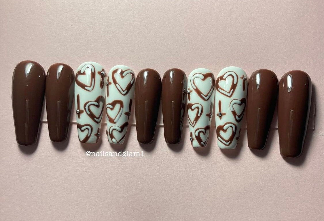 Brown Heart Design Nails | Press on Nails UK | Stick on Nails | Reusable | Customised | Handmade | Set of 10